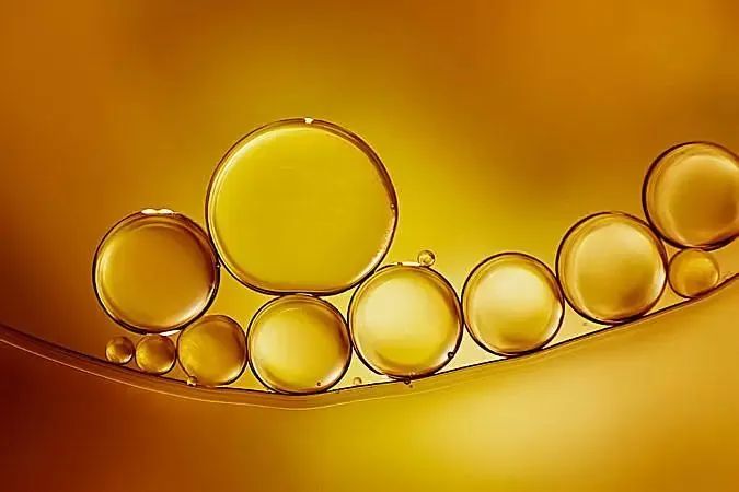 拒絕“干”尬,秋季保濕大作戰! 拒絕“干”尬,秋季保濕大作戰!